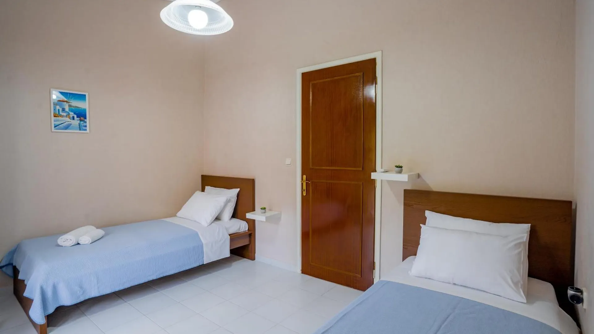 Beachfront Bliss By Halu! Spacious Vacation House Nea Skioni