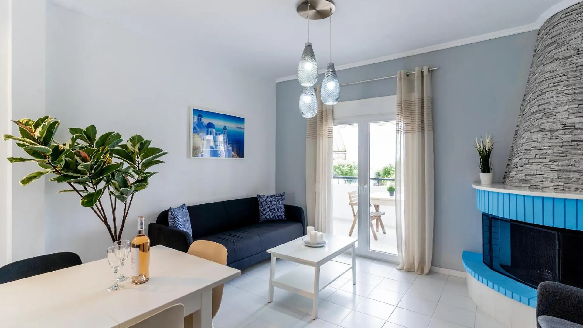 Beachfront Bliss By Halu! Spacious Vacation House Nea Skioni